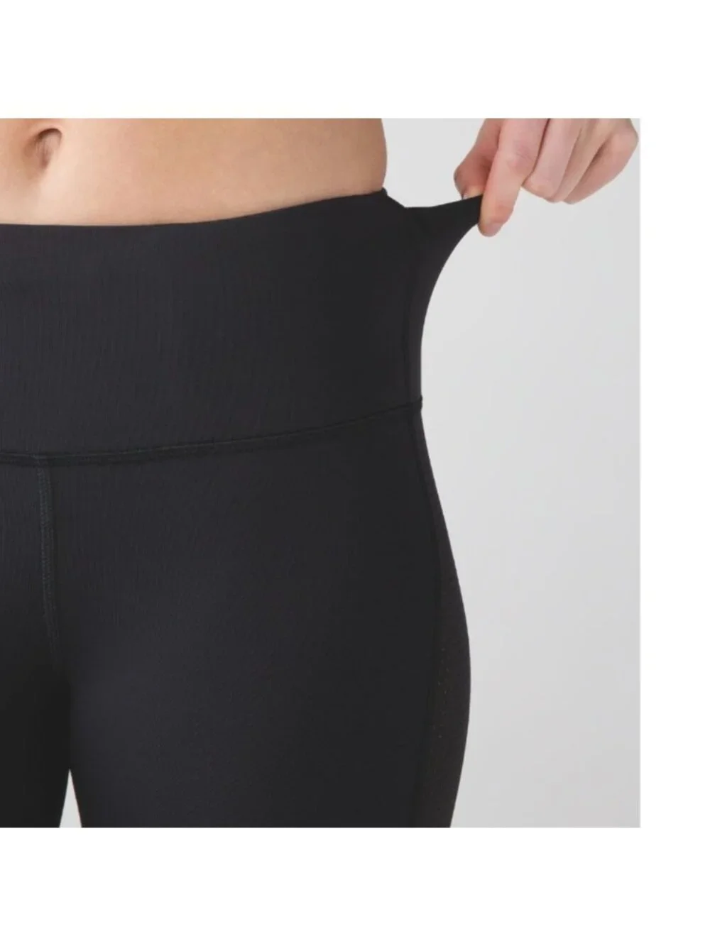 Lululemon Var-City Crop Black